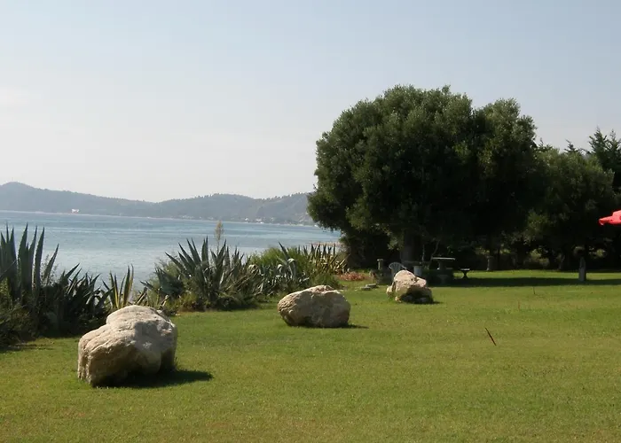 μαρ-βιλ By The Sea * Nea Skioni